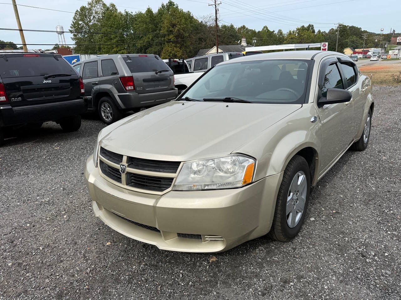 Used 2010 Dodge Avenger SXT FWD image 4
