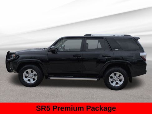 Used 2023 Toyota 4Runner SR5 Premium w/ Moonroof Package image 12