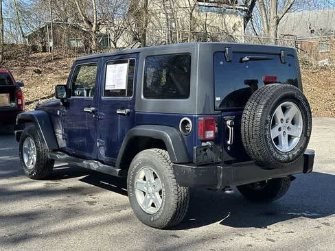 Used 2013 Jeep Wrangler Unlimited Sport image 17