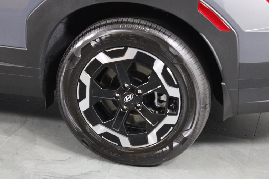 Certified 2026 Hyundai Santa Fe SEL FWD image 15