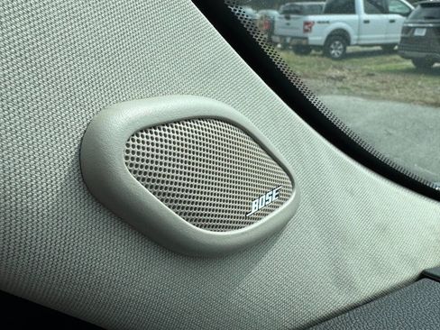 Used 2012 Cadillac Escalade Luxury image 51