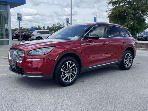 Used 2022 Lincoln Corsair AWD w/ Equipment Group 101A image 3