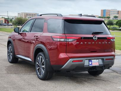 New 2026 Nissan Pathfinder Platinum