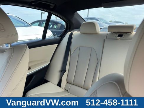 Used 2025 BMW 330i Sedan RWD image 13