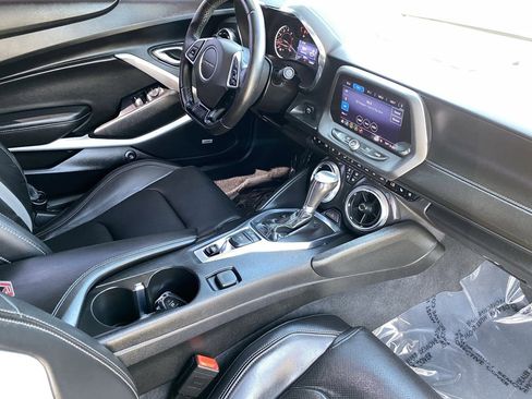 Used 2019 Chevrolet Camaro LT w/ RS Package RWD image 9