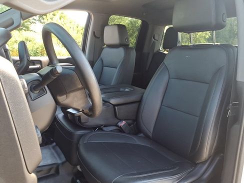 Used 2021 Chevrolet Silverado 1500 W/T w/ WT Value Package AWD/4WD image 21