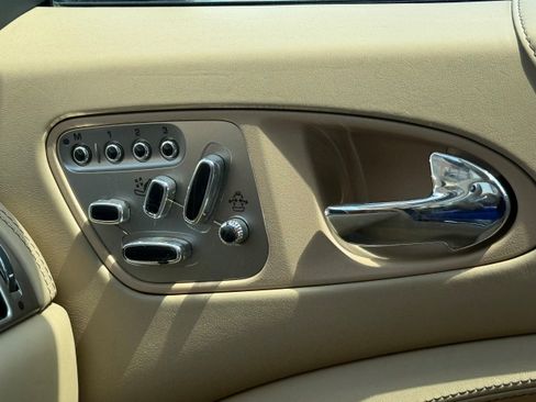 Used 2011 Jaguar XK Convertible RWD image 11