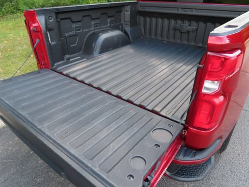 Used 2021 Chevrolet Silverado 1500 RST w/ All Star Edition Plus AWD/4WD image 17
