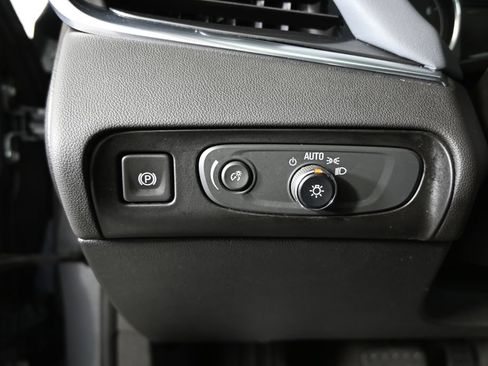 Used 2019 Buick Enclave Premium w/ Experience Buick Package AWD/4WD image 25