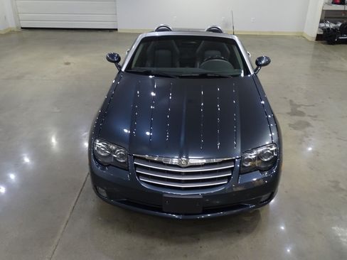 Used 2008 Chrysler Crossfire Limited RWD image 23