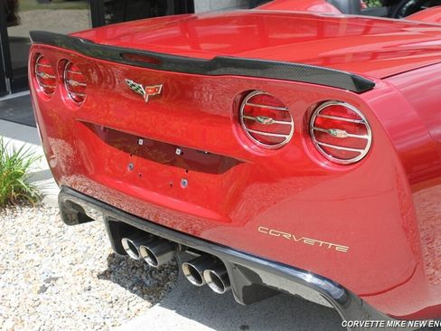 Used 2011 Chevrolet Corvette Grand Sport w/ Preferred Equipment Group RWD image 18