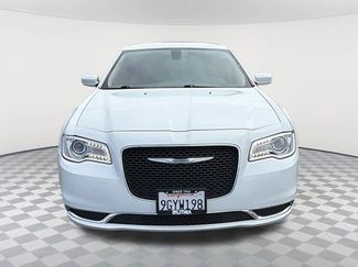 Used 2023 Chrysler 300 Touring RWD video 2