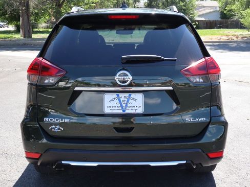 Used 2019 Nissan Rogue SL w/ Premium Package AWD/4WD image 6