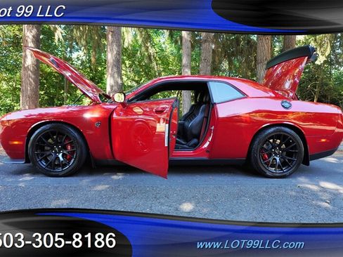Used 2015 Dodge Challenger SRT Hellcat RWD image 27