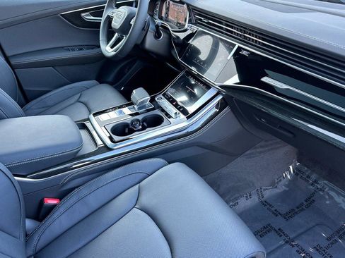 New 2026 Audi Q8 Prestige image 15