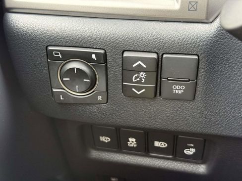 Used 2023 Lexus GX 460 Premium w/ Premium Plus Package AWD/4WD image 21