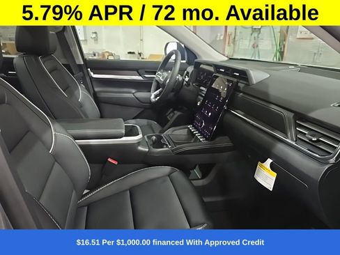 New 2026 GMC Terrain Denali w/ LPO, Black Badging Package AWD/4WD image 10