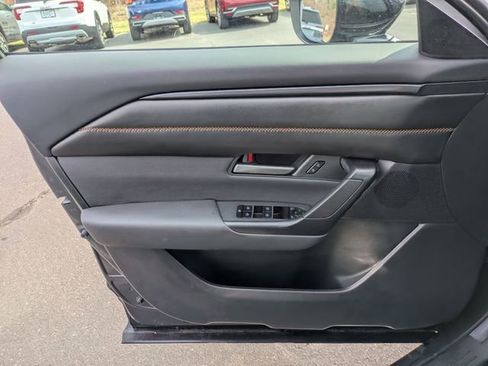 Used 2024 MAZDA CX-50 AWD 2.5 Turbo w/ Cargo Package image 11