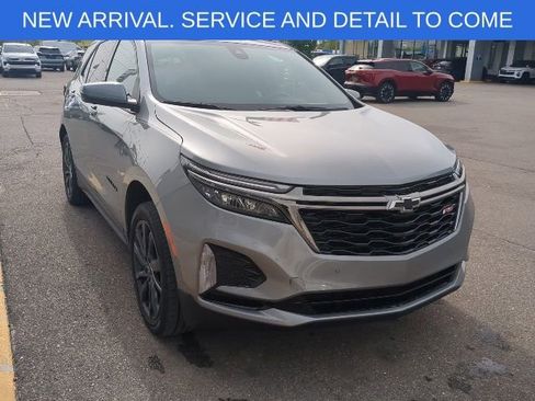 Certified 2023 Chevrolet Equinox RS AWD/4WD image 11