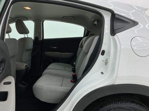 Used 2020 Honda HR-V LX image 20