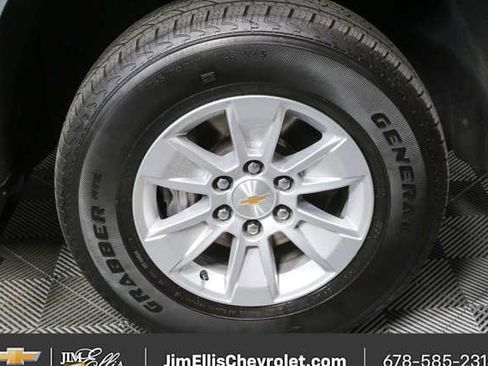 Certified 2025 Chevrolet Silverado 1500 LT AWD/4WD image 31