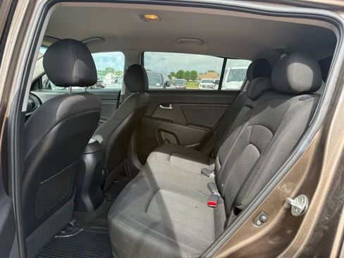 Used 2013 Kia Sportage LX FWD image 17