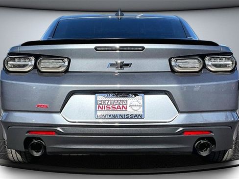 Used 2021 Chevrolet Camaro LT w/ RS Package image 5