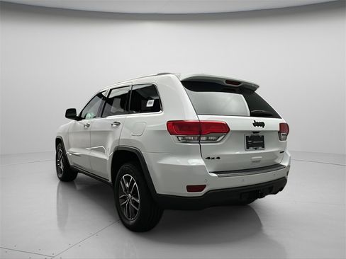 Used 2017 Jeep Grand Cherokee Limited w/ Luxury Group II image 6