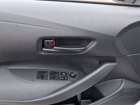 Used 2024 Toyota Corolla LE image 11