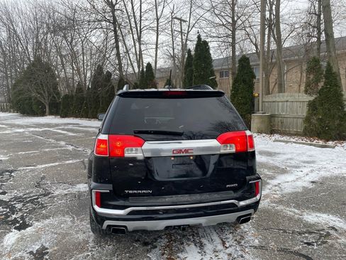 Used 2017 GMC Terrain Denali image 4