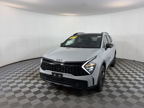 Certified 2025 Kia Sportage X-Line w/ Premium Package image 2
