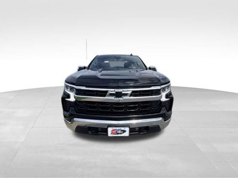 Certified 2026 Chevrolet Silverado 1500 LT AWD/4WD image 2