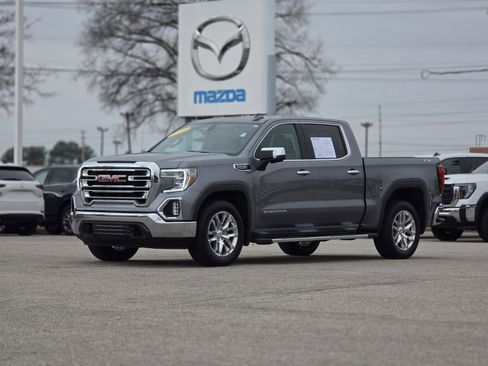 Used 2022 GMC Sierra 1500 SLT w/ SLT Premium Package image 3