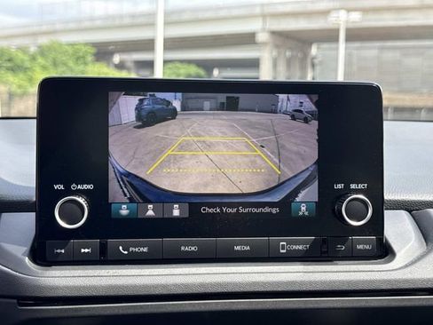 Used 2025 Honda Accord SE image 17
