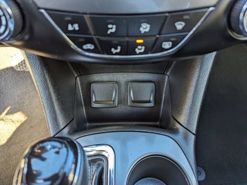 Used 2016 Chevrolet Cruze LT FWD image 24