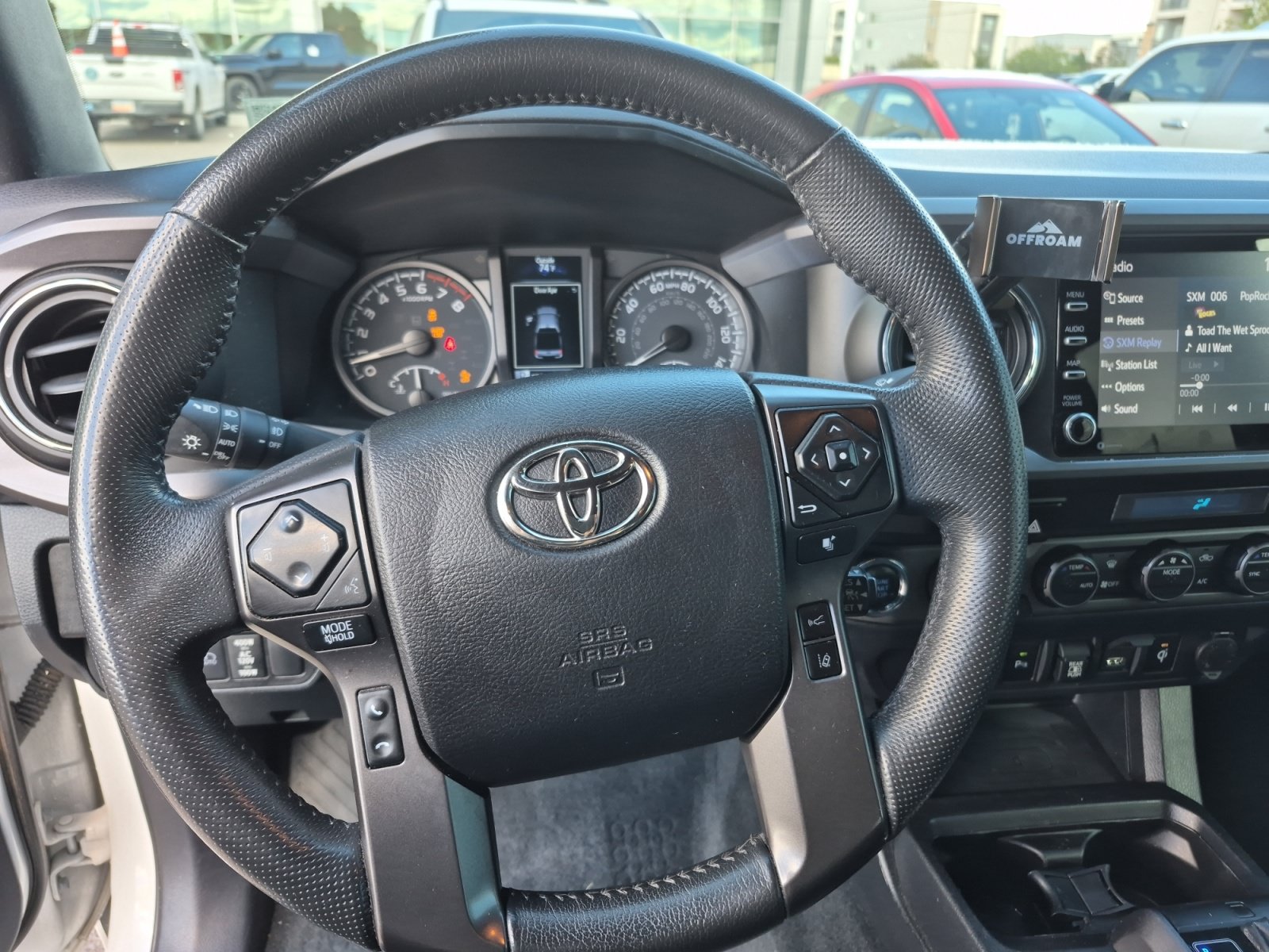 Used 2021 Toyota Tacoma TRD Off-Road w/ Technology Package AWD/4WD image 9