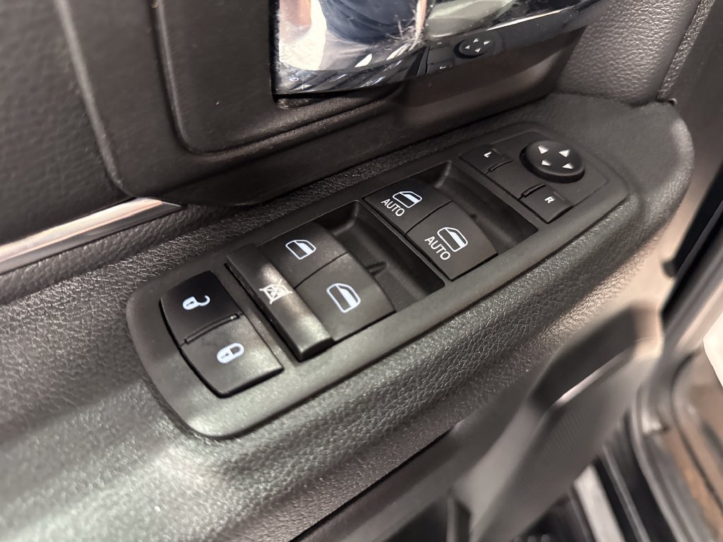 Used 2022 RAM 1500 Warlock w/ Electronics Group AWD/4WD image 27