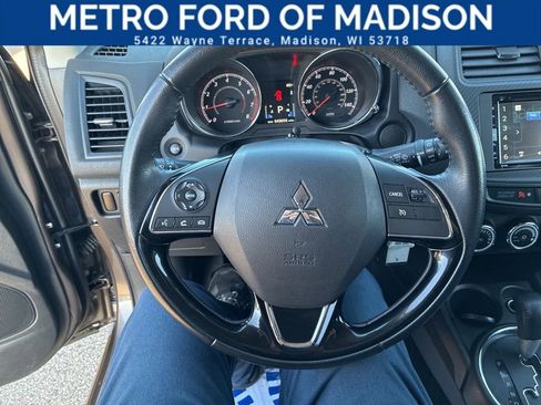 Used 2017 Mitsubishi Outlander Sport ES image 22