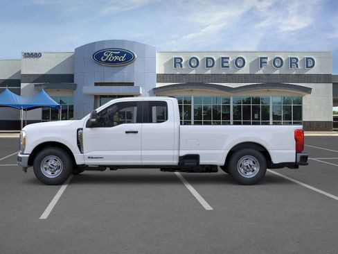 New 2025 Ford F350 XL w/ XL Chrome Package image 3