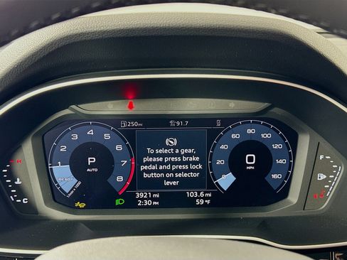 Used 2025 Audi Q3 2.0T Premium w/ Convenience Package image 15