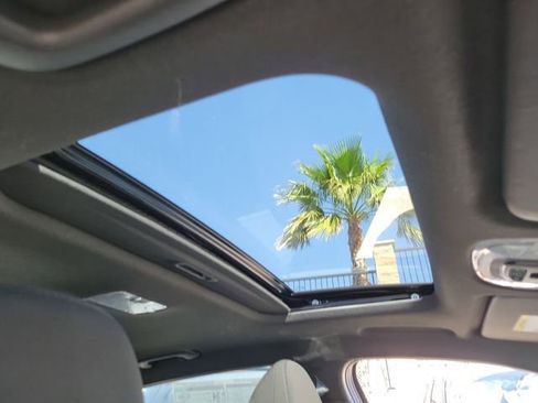 New 2026 Hyundai Elantra SEL Sport Premium image 18