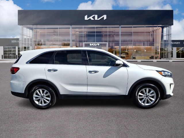 Used 2020 Kia Sorento LX FWD image 7