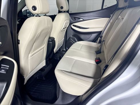 Used 2023 Buick Encore GX Select image 19