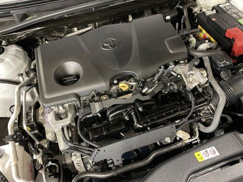 Used 2022 Toyota Camry SE w/ Convenience Package FWD image 25