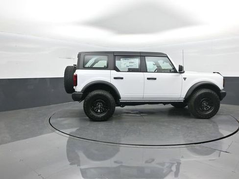 New 2026 Ford Bronco 4-Door image 8