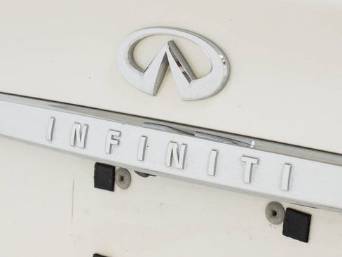 Used 2014 INFINITI Q50 Premium w/ All Weather Package RWD image 17