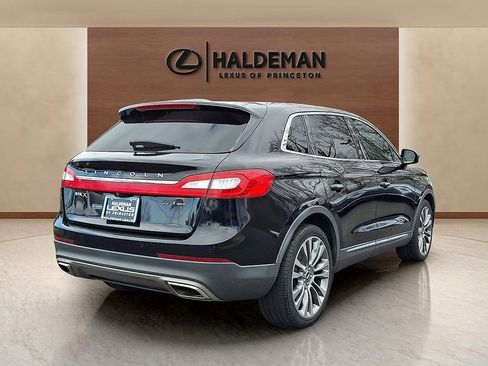 Used 2018 Lincoln MKX Reserve w/ Driver Assistance Package AWD/4WD image 6
