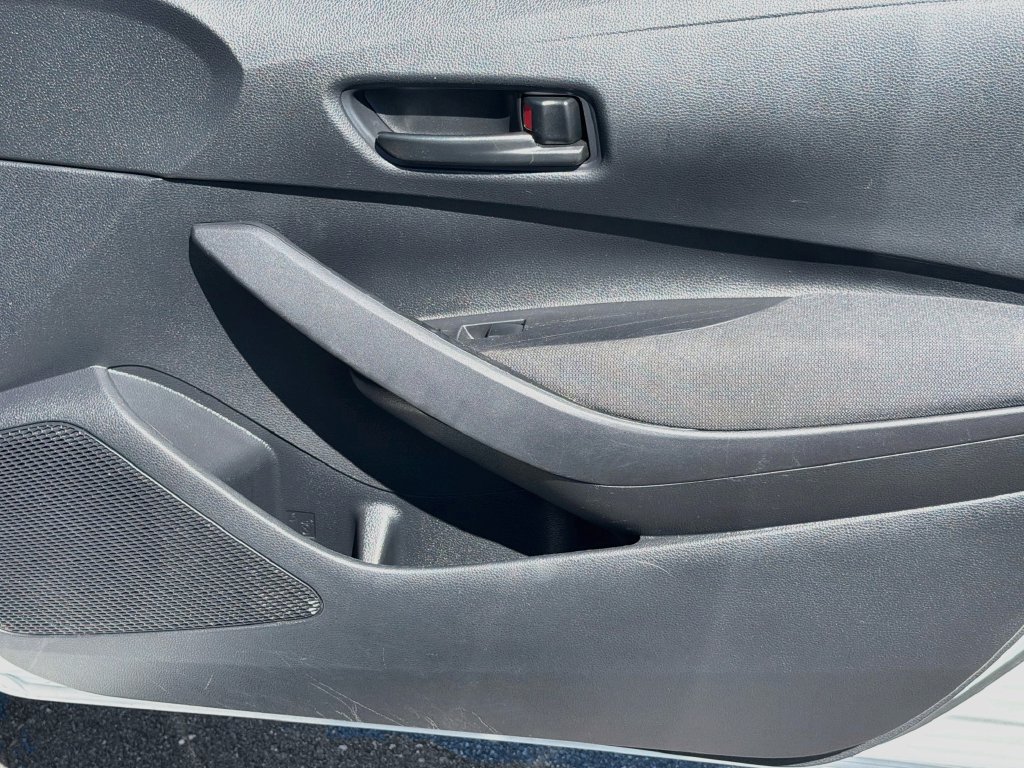 Used 2024 Toyota Corolla LE FWD image 29