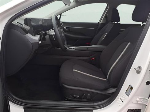 Used 2024 Hyundai Sonata SEL image 12