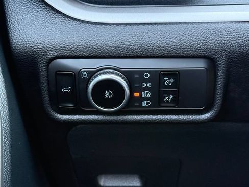 Certified 2023 Ford Explorer XLT w/ Equipment Group 202A AWD/4WD image 22